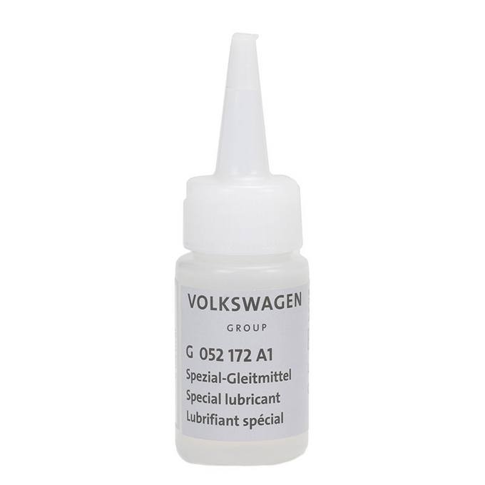 Audi VW Convertible Top Lubricating Fluid G052172A1